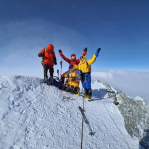Восхождение на Массив Винсон, Антарктида. Первая Украинская Антарктическая Экспедиция - 2021. Часть 2